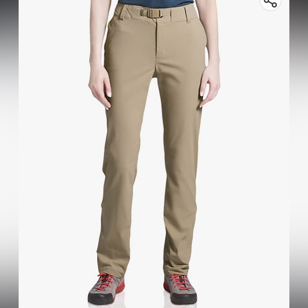 The North Face NWT Paramount Mid Rise Pant for Women, 6 Short